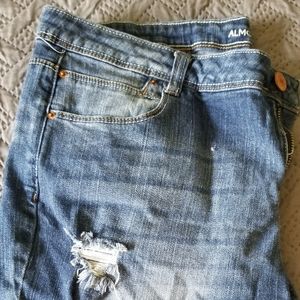 Almost Famous jean shorts